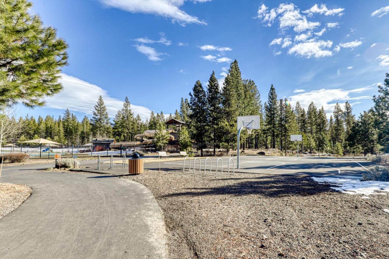 Circle 4 Ranch 25 | Discover Sunriver Bagian luar foto