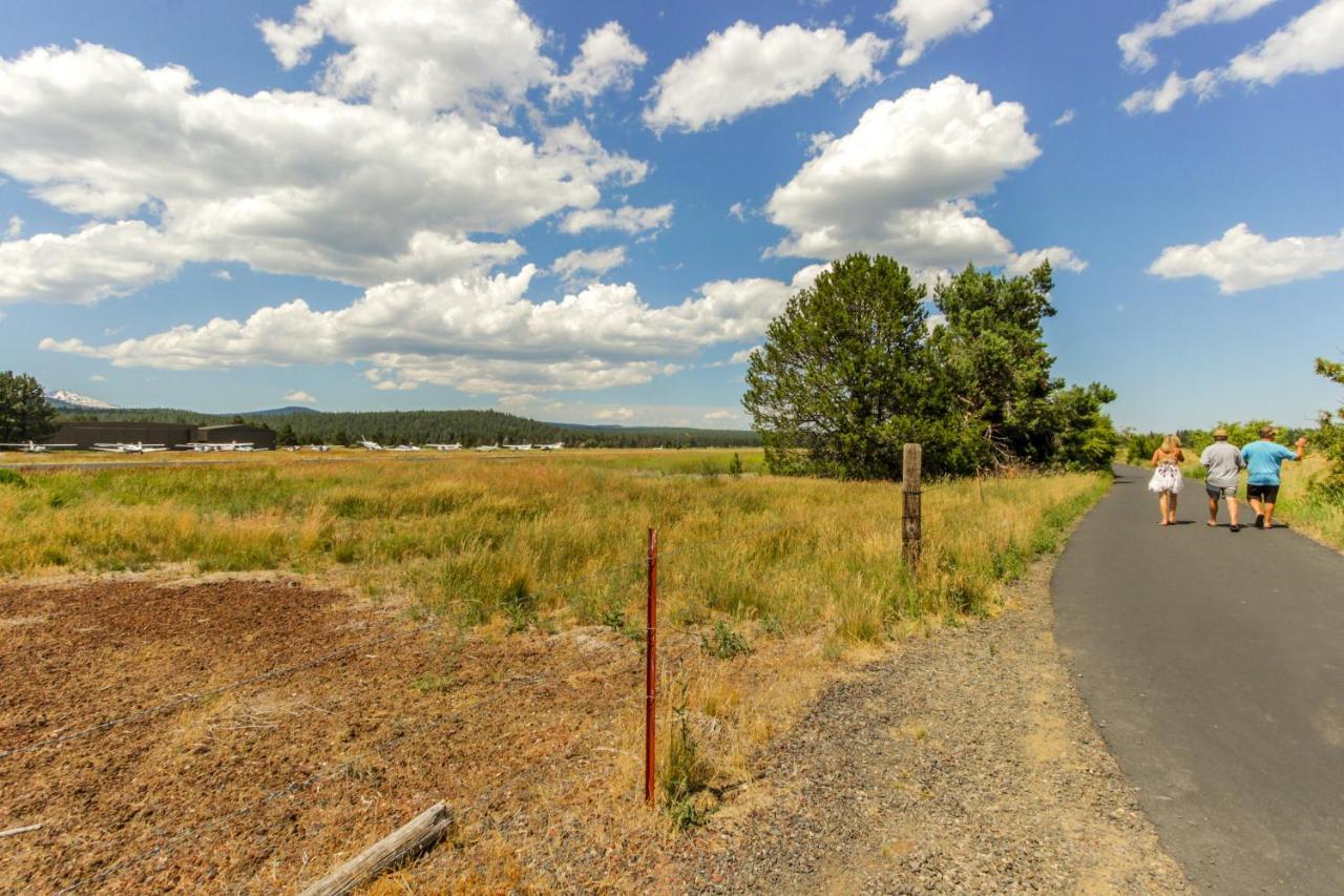 Circle 4 Ranch 25 | Discover Sunriver Bagian luar foto