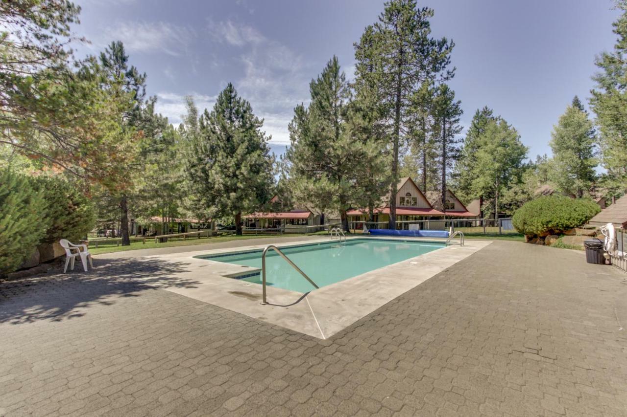 Circle 4 Ranch 25 | Discover Sunriver Bagian luar foto